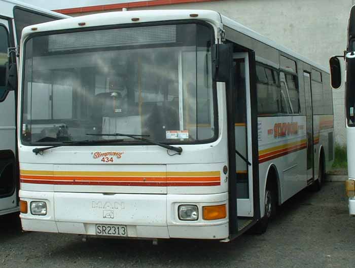 Go-bus Simpsons MAN 11.190 Designline 434